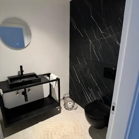 Theview 4 Apartamento Maslenica